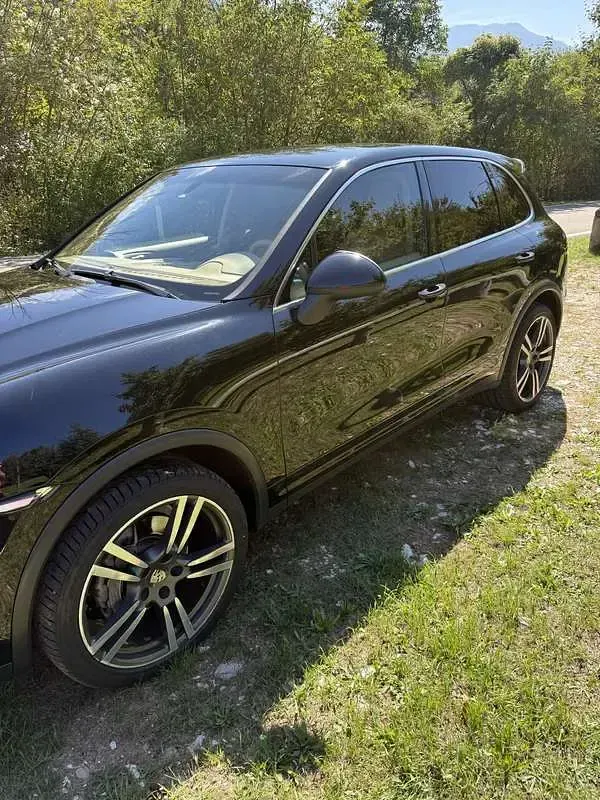 Usata Porsche Cayenne 245 CV (180 kW) 2012 SUV