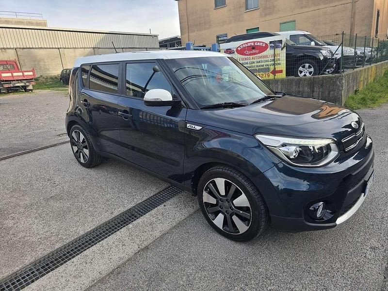 Usata Kia Soul 136 CV (100 kW) 2017 Nero SUV