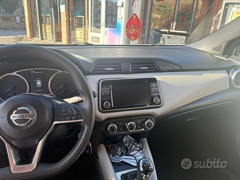 Usata Nissan Micra 90 CV (66 kW) 2017 Bianco Utilitaria