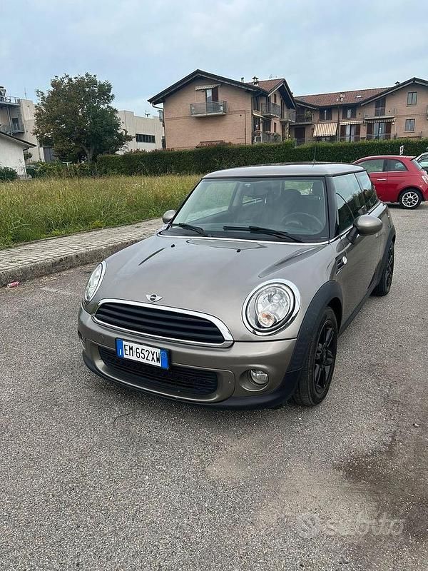 Usata 2012 Mini ONE Due volumi | 4500 € (Buon prezzo) - Immagine 1/4
