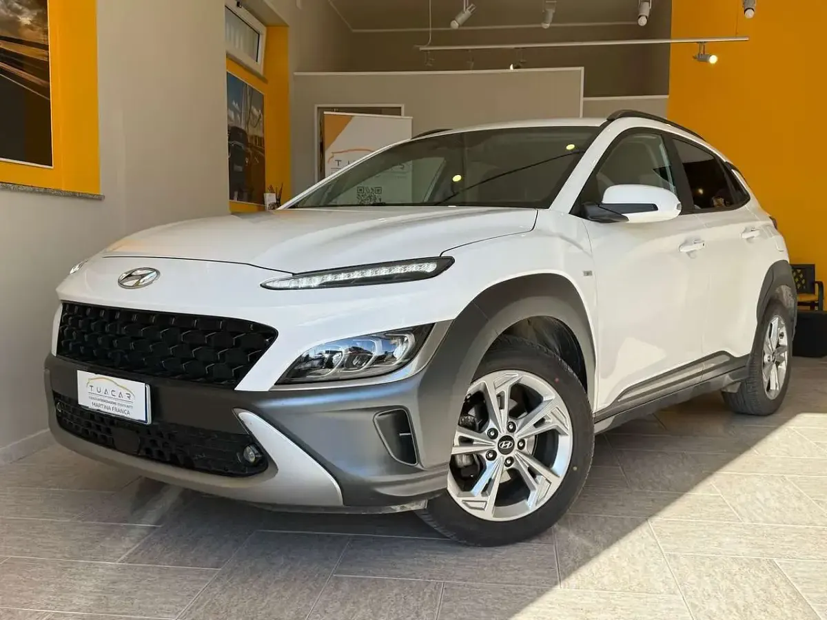 Usata Hyundai Kona 136 CV (100 kW) 2021 Bianco SUV