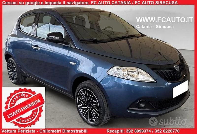 Usata Lancia Ypsilon 70 CV (51 kW) 2022 Blu Utilitaria