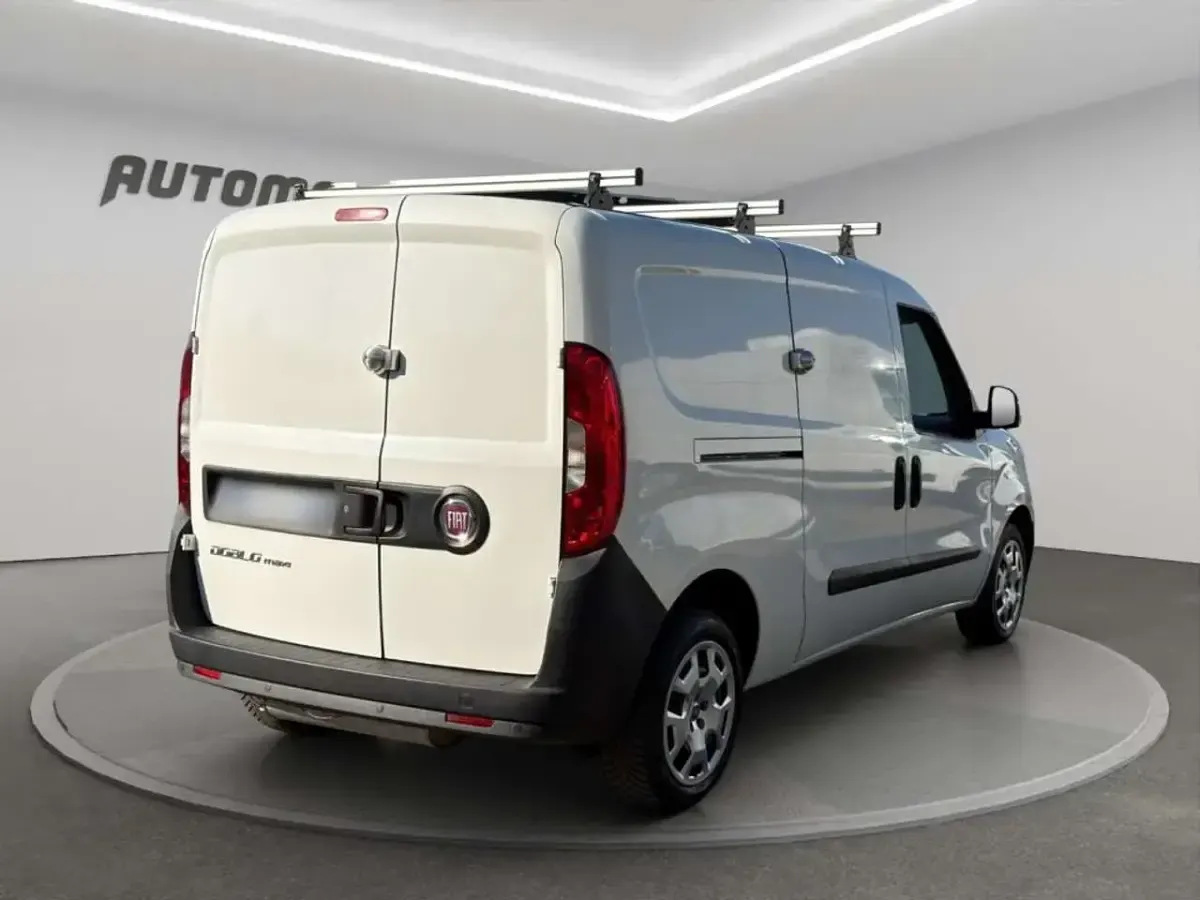 Usata Fiat Doblò 120 CV (88 kW) 2019 Bianco Monovolume