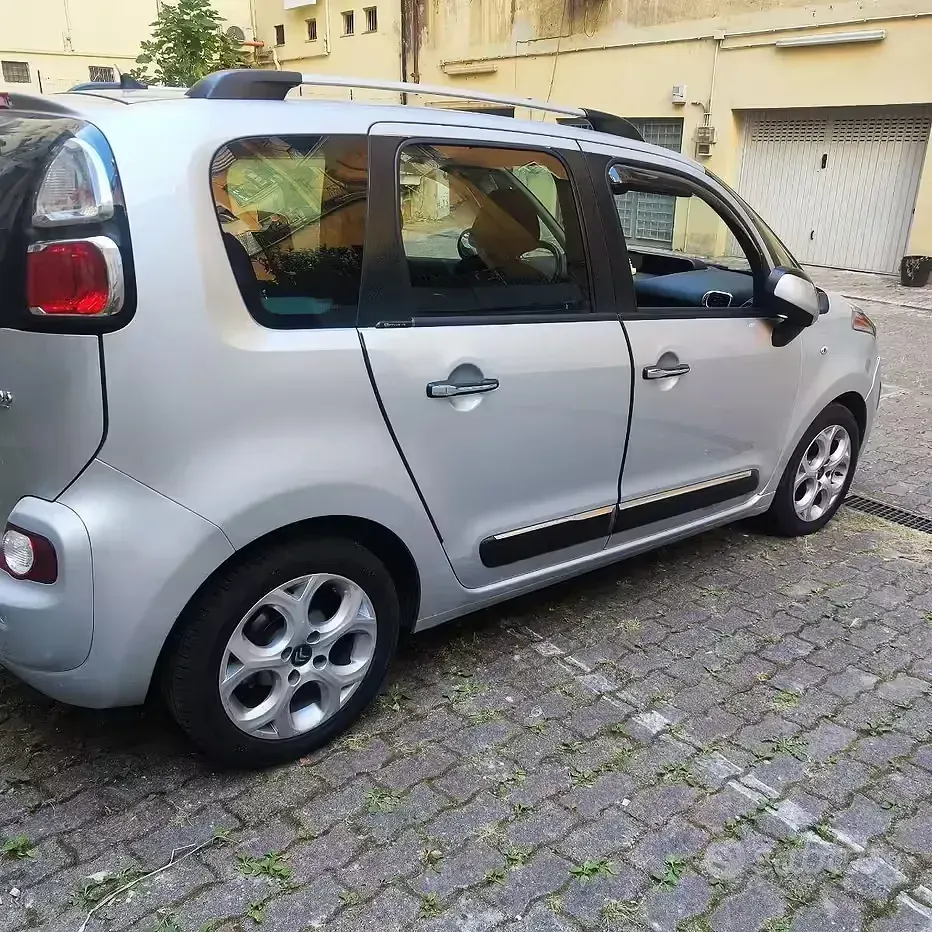Usata Citroën C3 Picasso 99 CV (72 kW) 2015 Grigio Monovolume