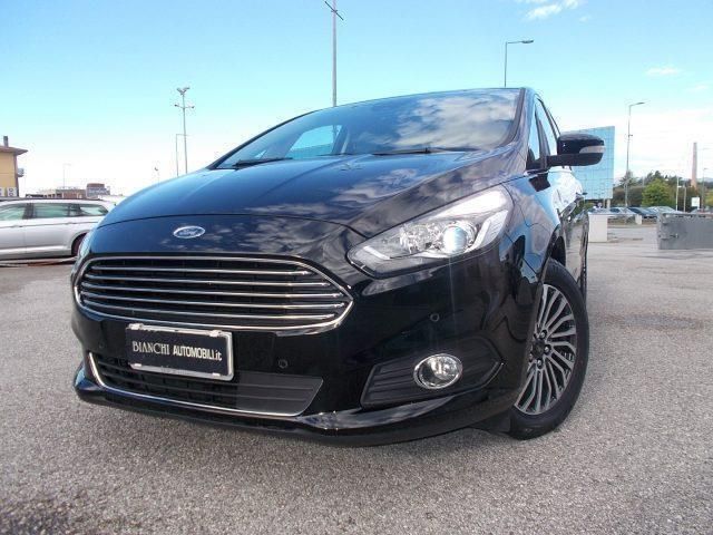 Usata Ford S-MAX Business Edition 150 CV (110 kW) 2019 Nero metallizzato Monovolume