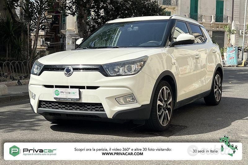 Bianco Usata 2016 Ssangyong (KGM) Tivoli SUV | 6500 € - Immagine 1/4