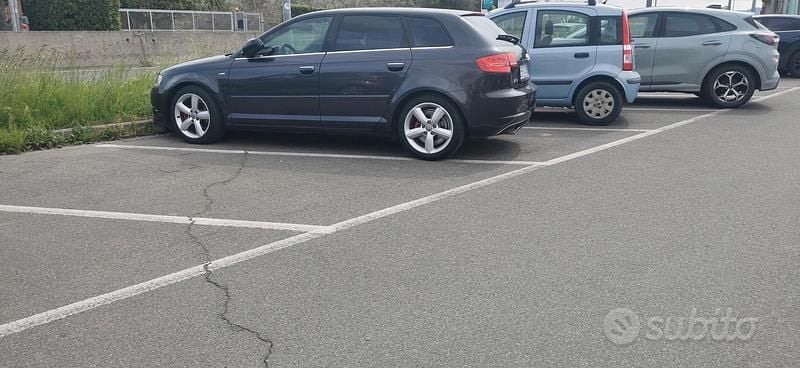 Usata Audi A3 S-Line 102 CV (75 kW) 2011 Blu Berlina