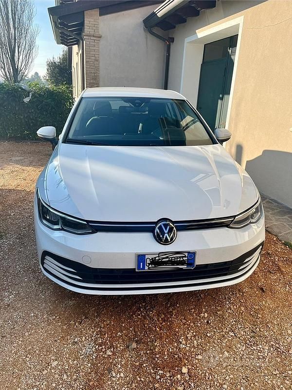 Usata VW Golf VIII 116 CV (85 kW) 2023 Bianco Berlina