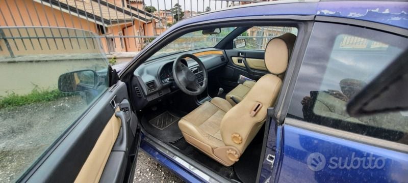 Usata Rover 216 122 CV (89 kW) 1995 Blu Coupé