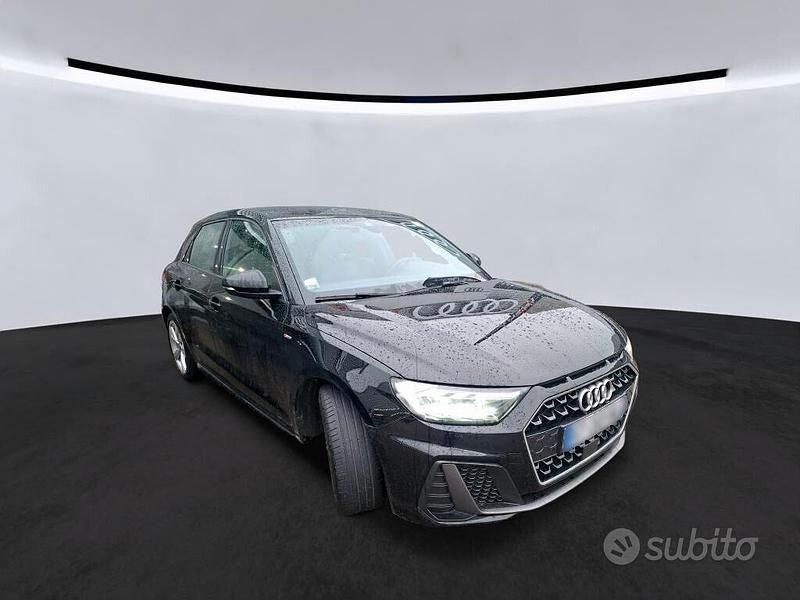 Usata Audi A1 Comfort 110 CV (80 kW) 2024 Nero SUV