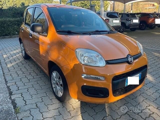 Usata Fiat Panda Easy 69 CV (50 kW) 2017 Arancione Utilitaria
