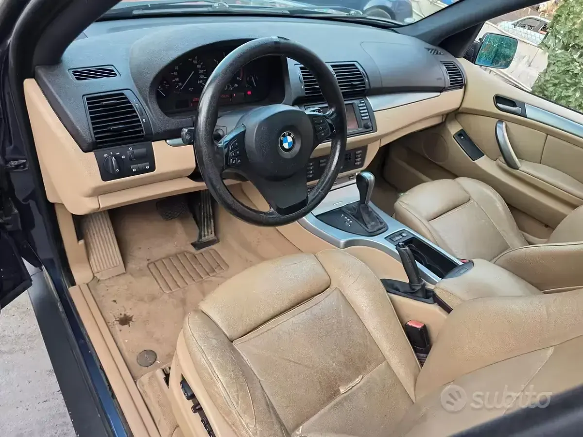 Usata BMW X5 218 CV (160 kW) 2004 Bluazzurro SUV