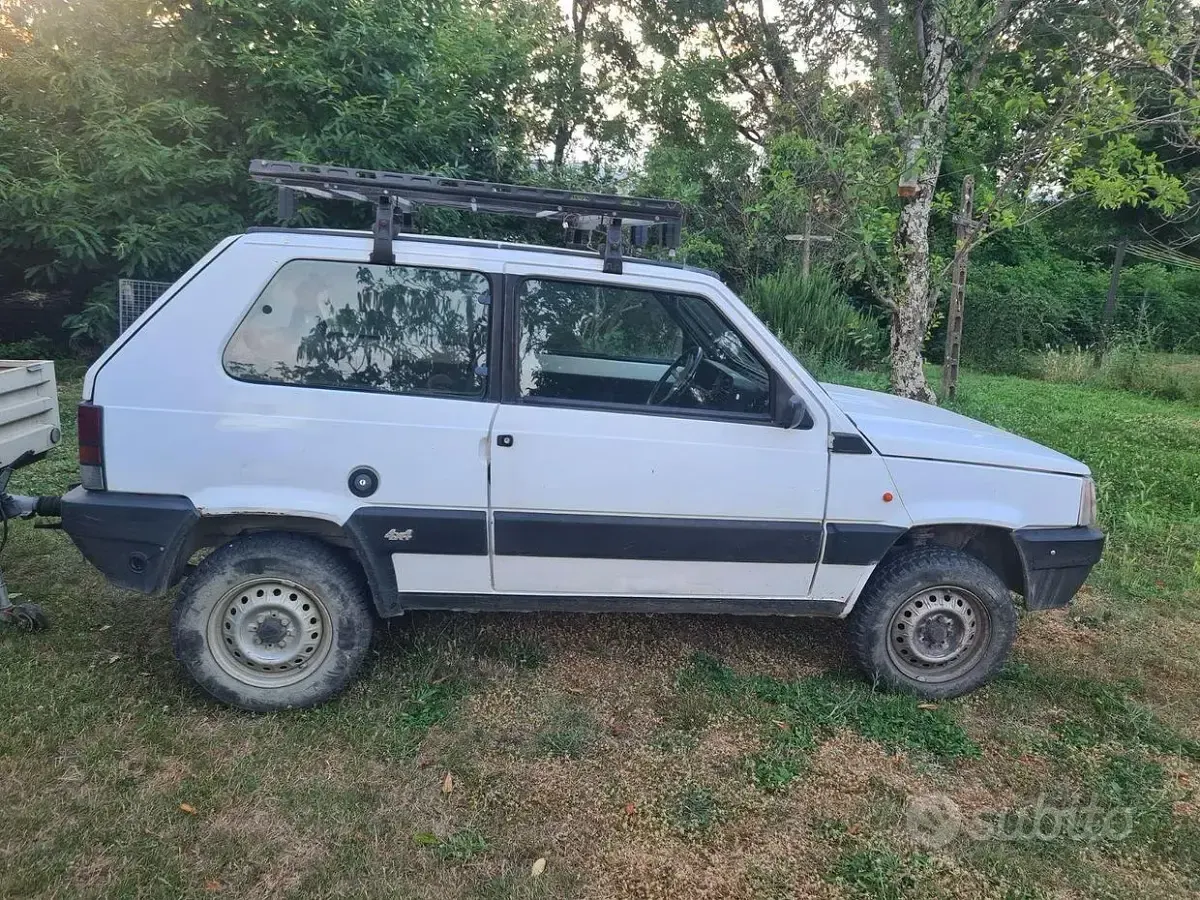 Usata Fiat Panda 4x4 50 CV (36 kW) 1989 Bianco Utilitaria