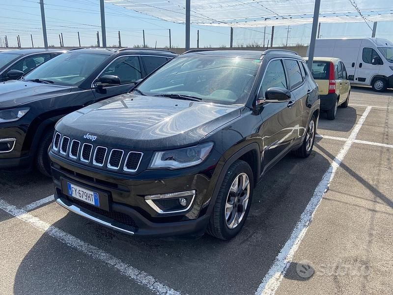 Usata Jeep Compass Limited 140 CV (102 kW) 2019 Nero SUV