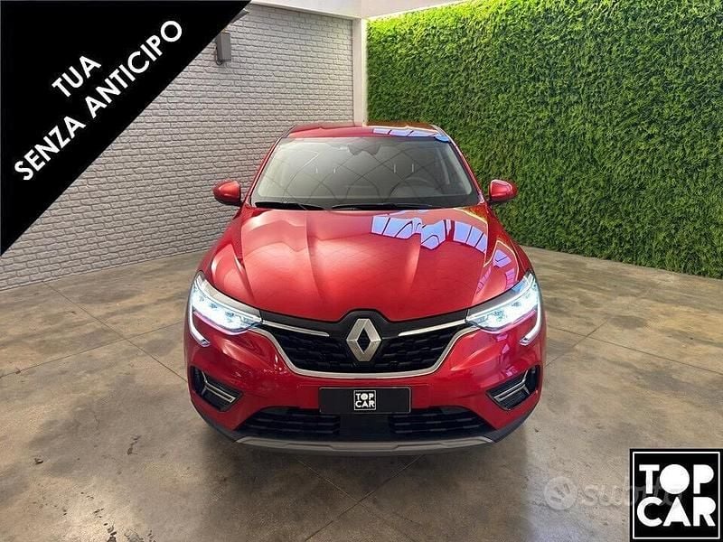 Rosso Usata 2022 Renault Arkana Techno SUV | 20.900 € (Buon prezzo) - Immagine 1/4