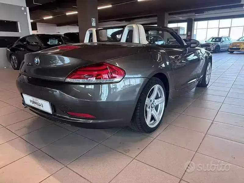 Usata BMW Z4 204 CV (150 kW) 2010 Marrone Cabrio