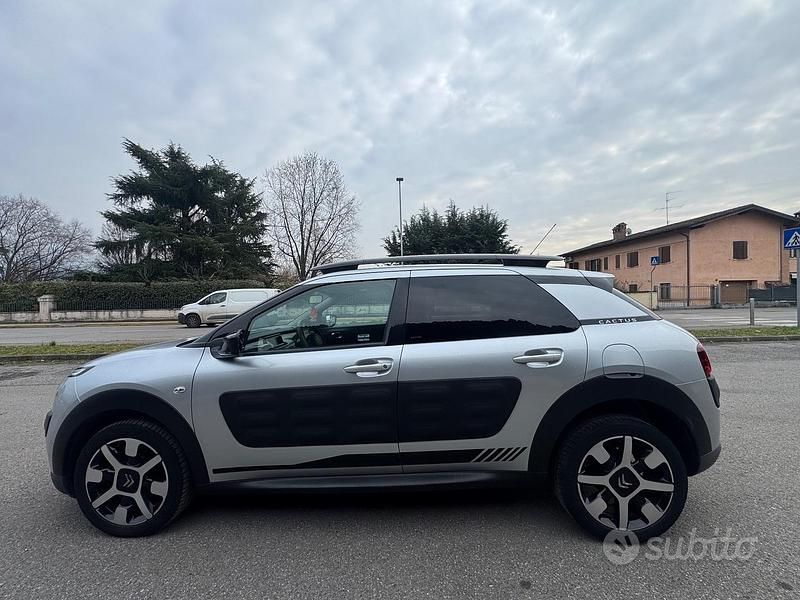 Usata Citroën C4 Feel 99 CV (72 kW) 2017 Grigio SUV
