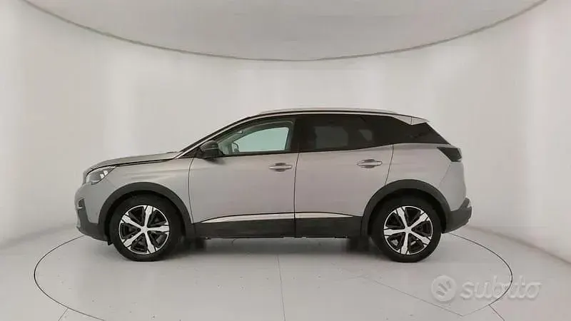 Usata Peugeot 3008 Allure 131 CV (96 kW) 2020 Grigio SUV