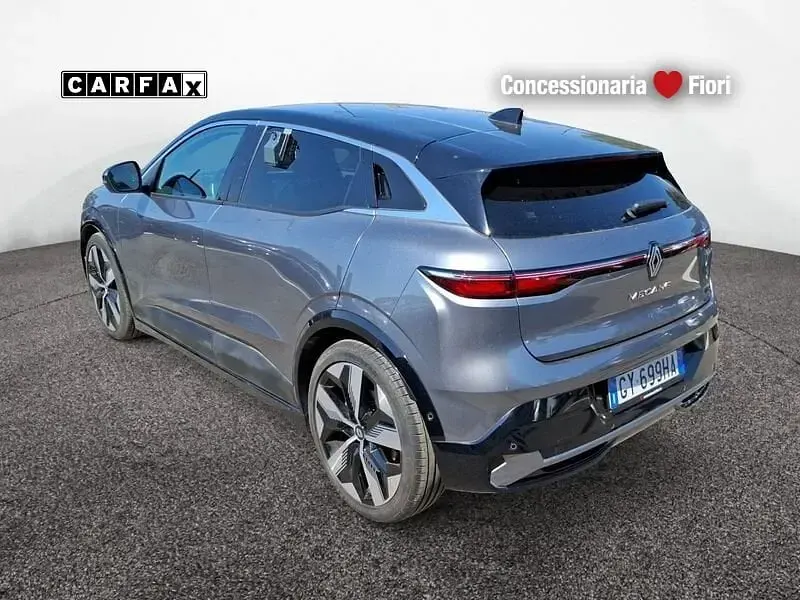 Usata Renault Megane E-Tech Komfort 160 kW (218 CV) 2025 Grigio Utilitaria