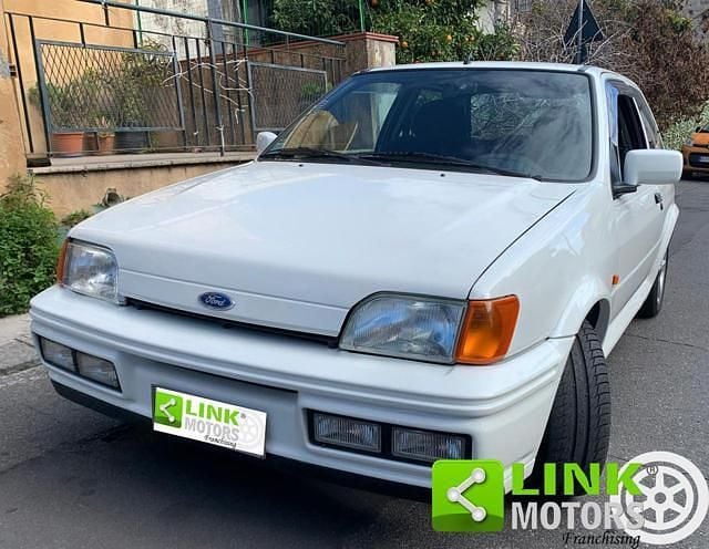 Usata Ford Fiesta 126 CV (92 kW) 1993 Bianco Utilitaria