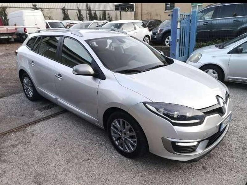 Usata Renault Mégane III 110 CV (80 kW) 2014 Argento Station wagon