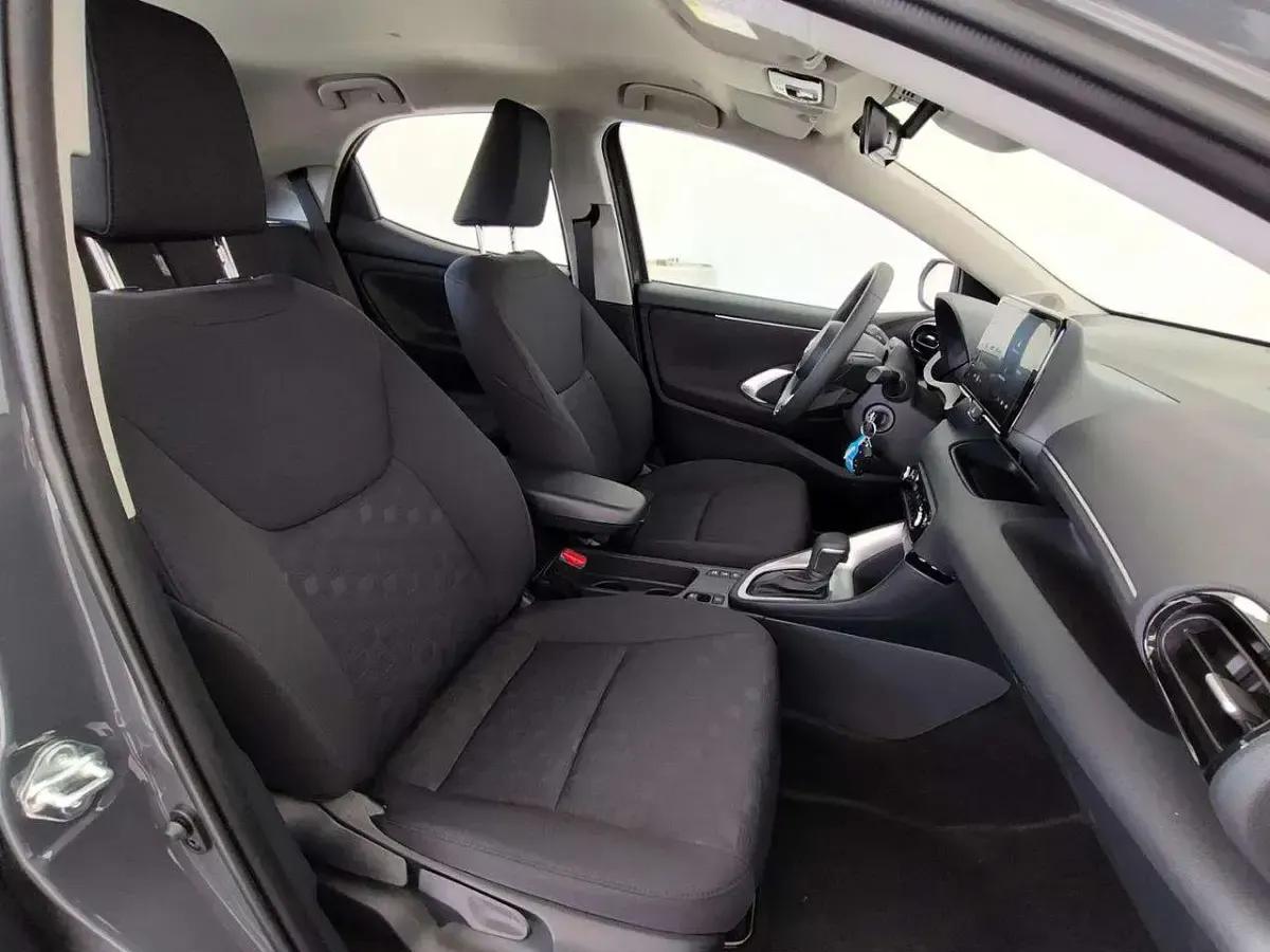 Nuova Mazda 2 Center-Line 116 CV (85 kW) 2026 Grigio Utilitaria