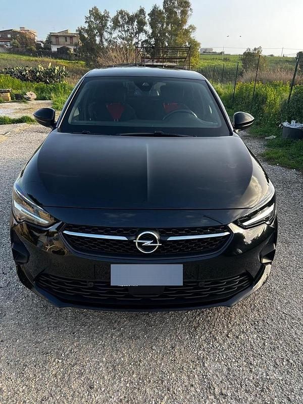 Usata Opel Corsa GS Line 131 CV (96 kW) 2022 Nero Utilitaria