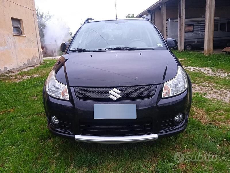 Usata Suzuki SX4 107 CV (78 kW) 2009 Nero Station wagon