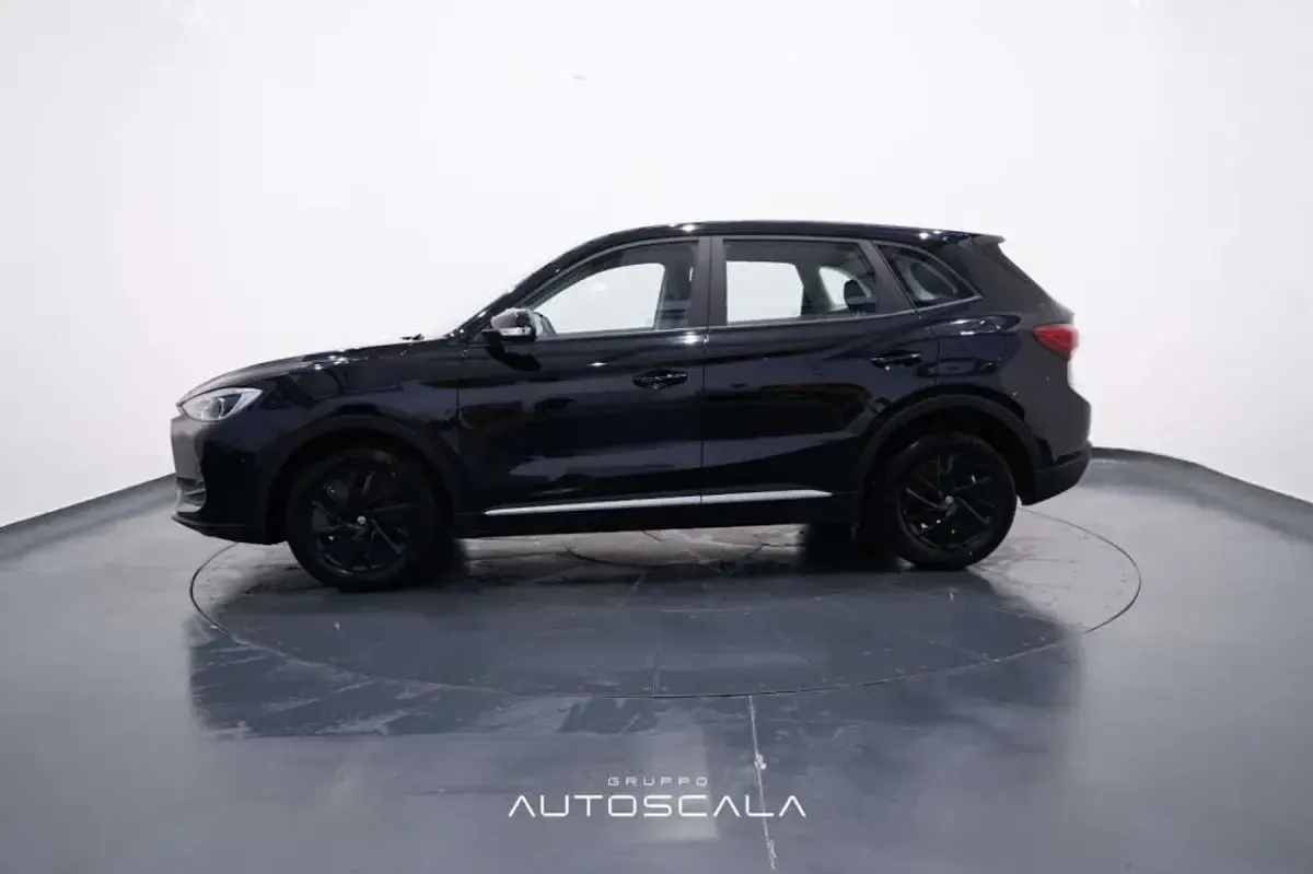 Nuova MG ZS 116 CV (85 kW) 2026 Pebble black SUV
