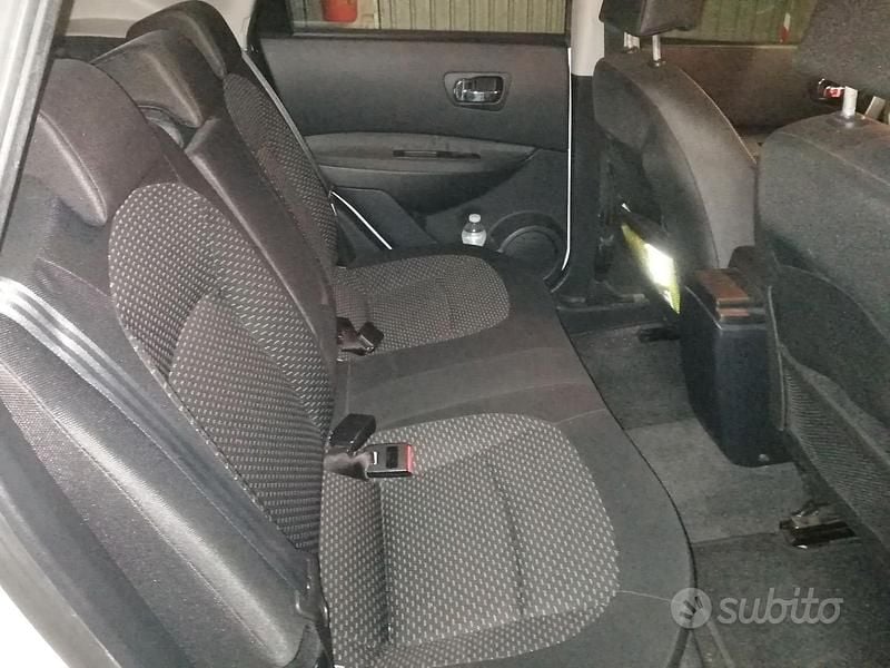 Usata Nissan Qashqai Acenta 117 CV (86 kW) 2009 Bianco SUV