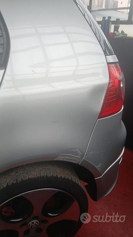Usata VW Golf VI GTI 265 CV (194 kW) 2008 Grigio Utilitaria