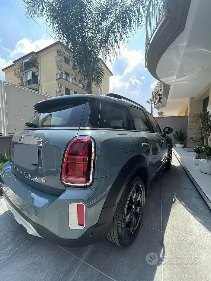 Usata Mini Countryman 116 CV (85 kW) 2021 Verde SUV