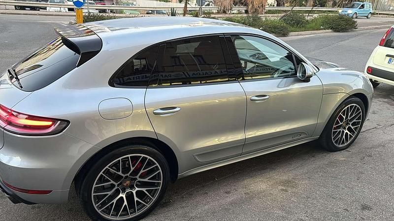 Usata Porsche Macan GTS 381 CV (280 kW) 2021 Blu/azzurro SUV