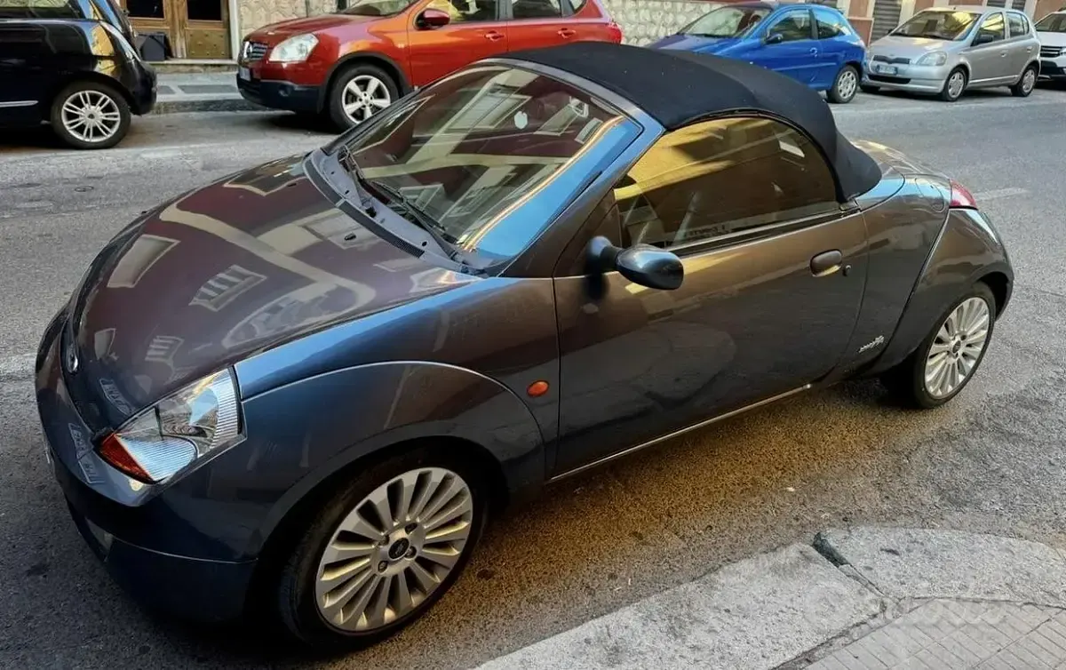 Usata Ford StreetKa 95 CV (69 kW) 2002 Grigio Cabrio