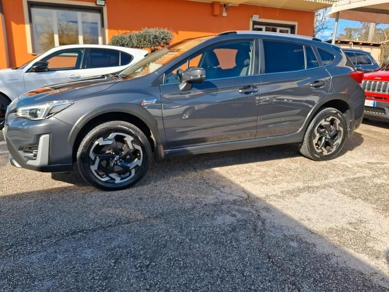 Usata Subaru XV Premium 149 CV (109 kW) 2023 Grigio SUV