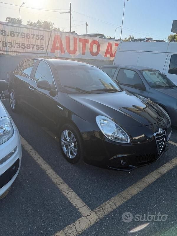 Usata Alfa Romeo Giulietta Distinctive 105 CV (77 kW) 2012 Nero Utilitaria