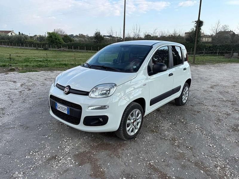 Usata Fiat Panda 4x4 84 CV (61 kW) 2019 Bianco Utilitaria