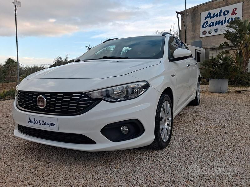 Usata Fiat Tipo 120 CV (88 kW) 2018 Bianco Station wagon