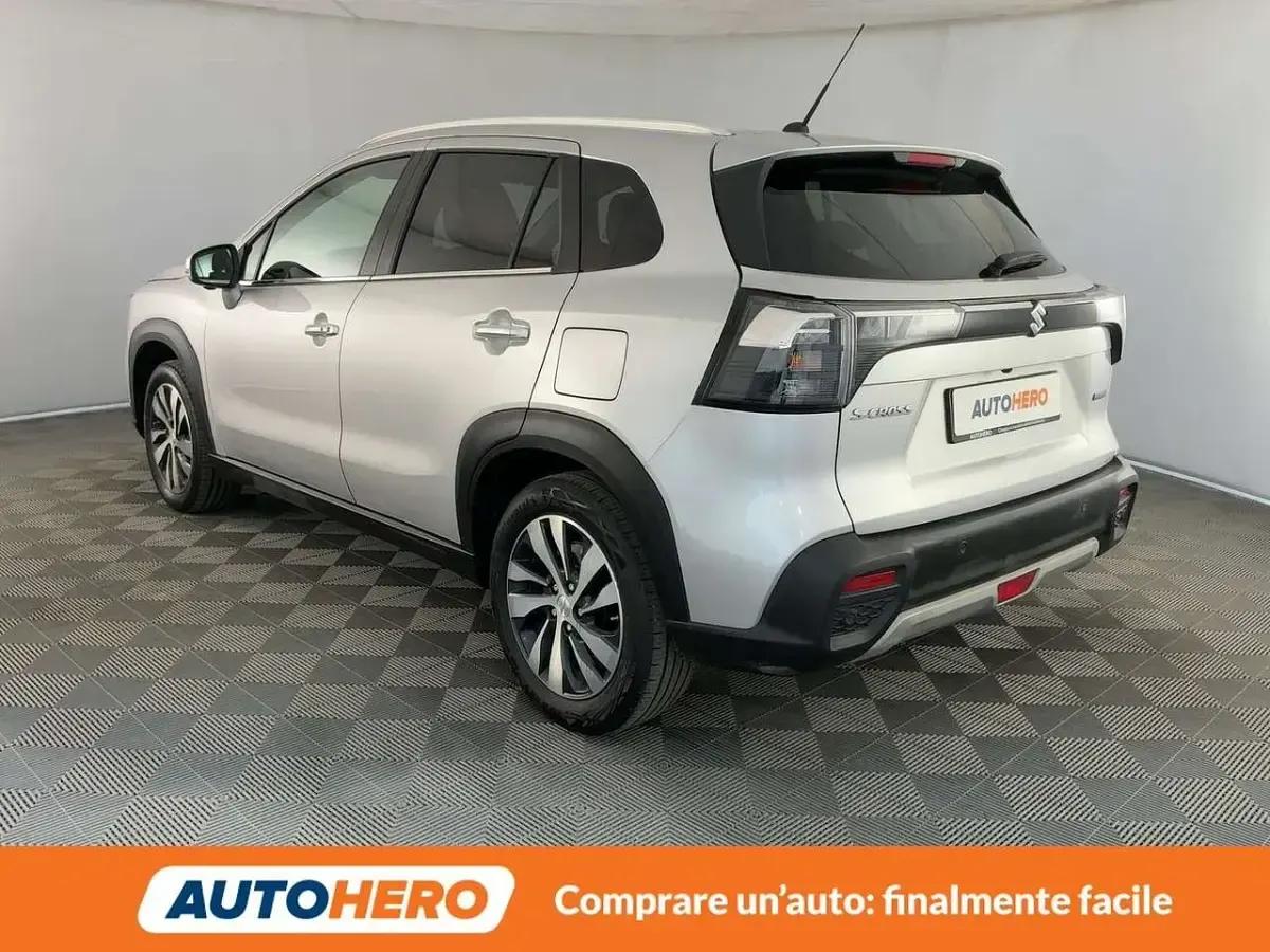 Usata Suzuki SX4 S-Cross 102 CV (75 kW) 2025 Argento SUV