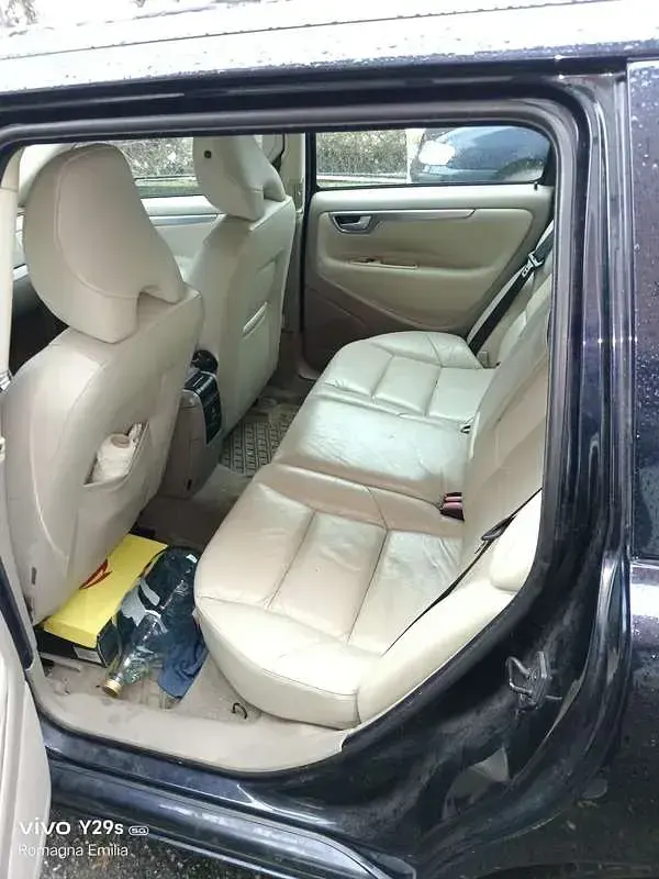 Usata Volvo V70 Summum 163 CV (119 kW) 2007 Blu/azzurro Station wagon