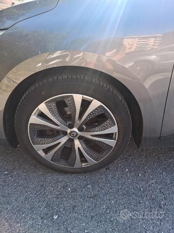 Usata Renault Scénic IV 120 CV (88 kW) 2019 Monovolume