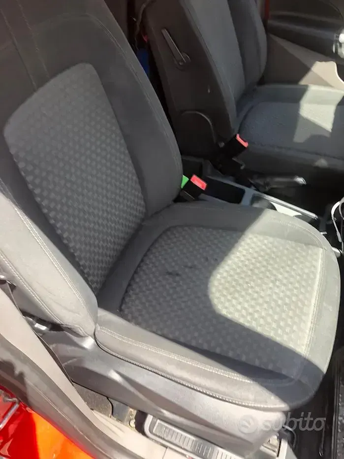Usata Ford Transit Connect 2022 Rosso Monovolume