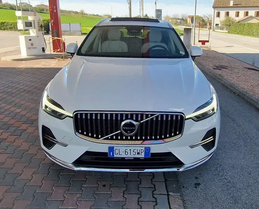 Usata Volvo XC60 Ultimate 253 CV (186 kW) 2023 Bianco SUV