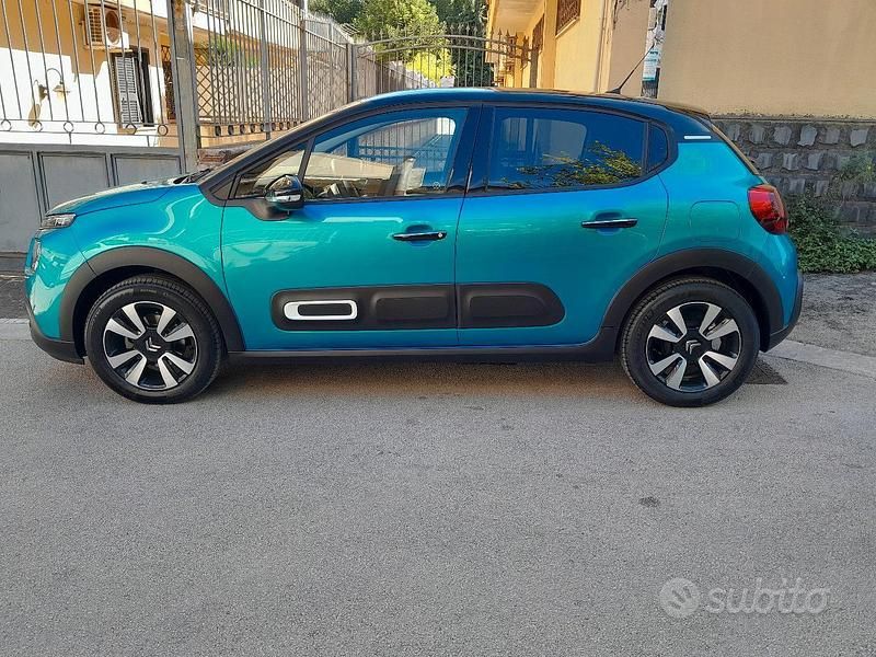 Usata Citroën C3 83 CV (61 kW) 2023 Verde Utilitaria