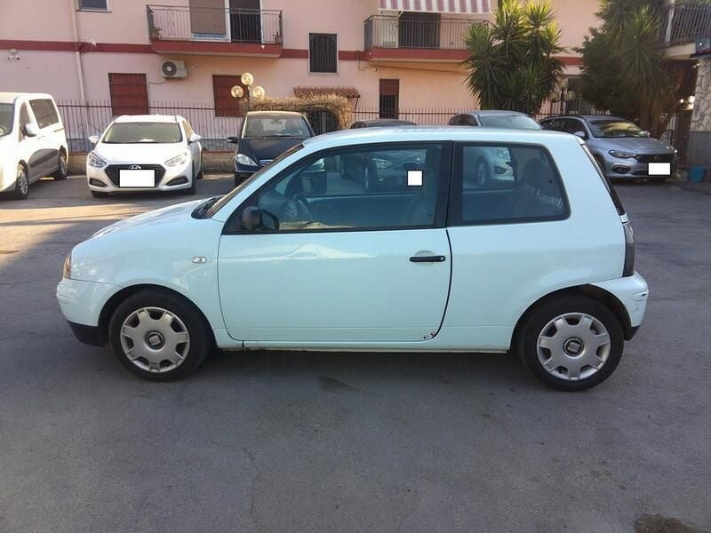 Usata Seat Arosa Stella 50 CV (36 kW) 2002 Blu Utilitaria
