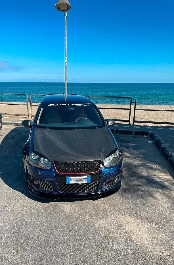 Usata VW Golf IV GTI 200 CV (147 kW) 2005 Bluazzurro Berlina