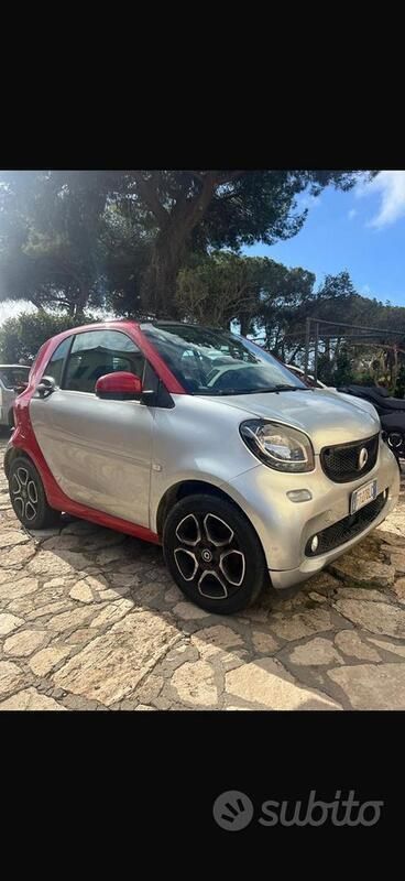 Usata 2018 Smart ForTwo Coupé Coupé | 13.200 € (Buon prezzo) - Immagine 1/4