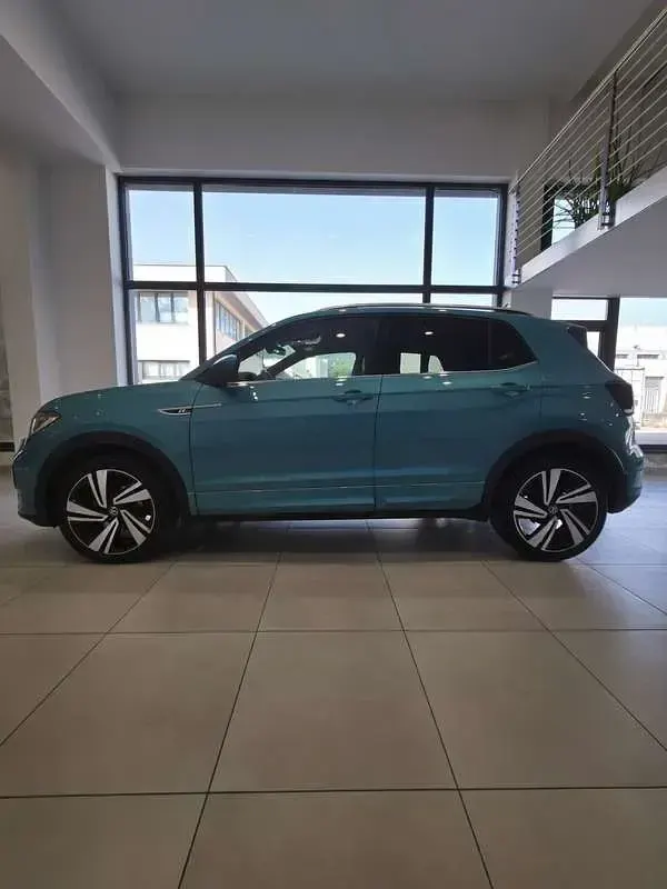 Usata VW T-Cross Sportline 110 CV (80 kW) 2021 Verde SUV