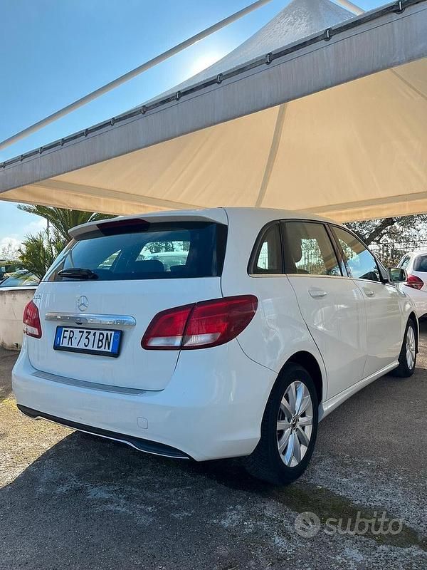 Occasion Mercedes B160 Premium 90 ch (66 kW) 2018 Blanc Monospace