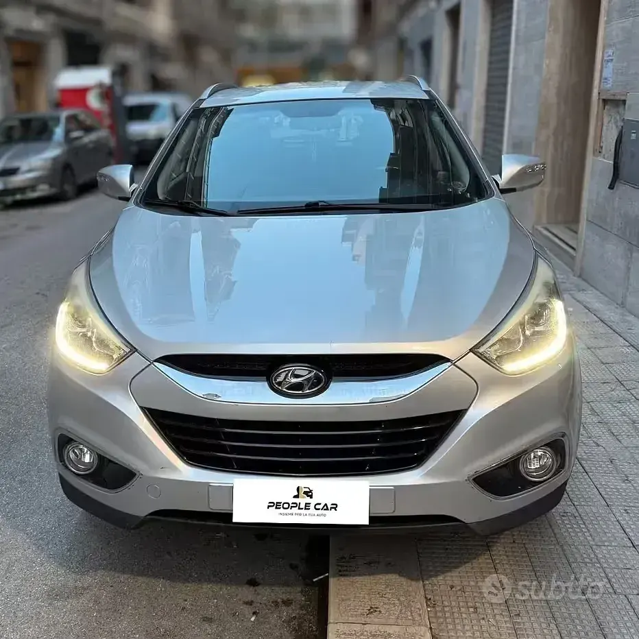 Usata Hyundai ix35 115 CV (84 kW) 2014 Grigio SUV